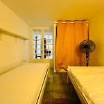 Collioure: Duplex De Charme Proche Et Commerces, 4 Personnes, Terrasse - Fr-1-309-481 *