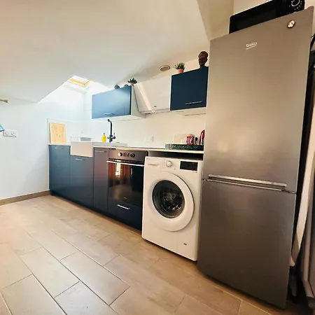 アパート Collioure: Duplex De Charme Proche Et Commerces, 4 Personnes, Terrasse - Fr-1-309-481 コリウール
