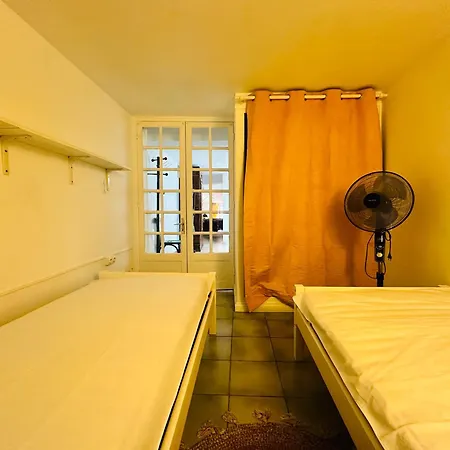 Collioure: Duplex De Charme Proche Et Commerces, 4 Personnes, Terrasse - Fr-1-309-481 *